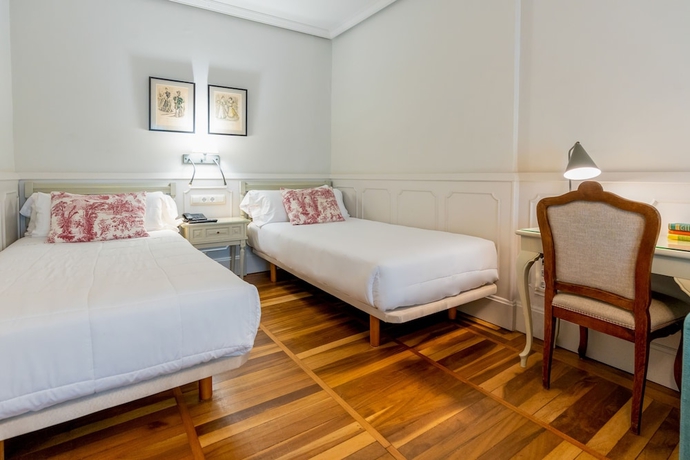 Imagen de la habitación del Hotel Alcázar - Irún Centro. Foto 3