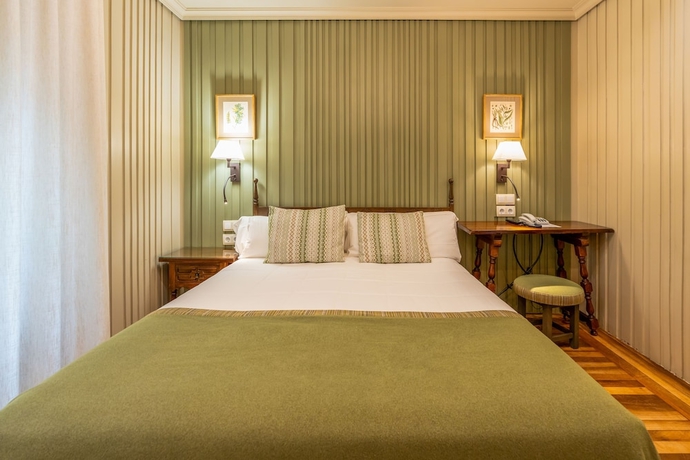 Imagen de la habitación del Hotel Alcázar - Irún Centro. Foto 12