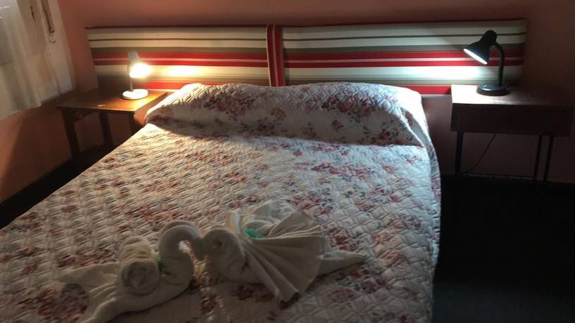 Imagen de la habitación del Hotel Alc&aacute;zar, PIRIAPOLIS. Foto 4