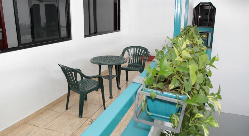 Imagen de los exteriores del Hotel Alcala, David. Foto 8