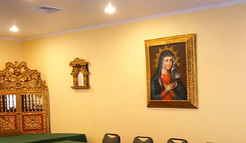 Imagen de los interiores del Hotel Alcala Del Rio. Foto 13
