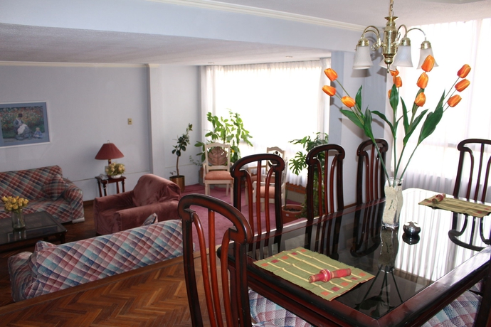 Imagen de la habitación del Hotel Alcal&aacute; Apart. Foto 4