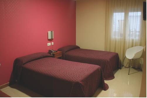 Imagen de la habitación del Hotel Alcazar, Alc&aacute;zar de San Juan. Foto 5