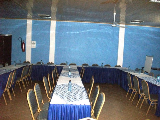 Imagen de los interiores del Hotel Alcazar, Ciudad de Kakamega. Foto 16