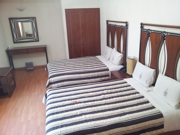 Imagen de la habitación del Hotel Alcazar, Guadalajara. Foto 3