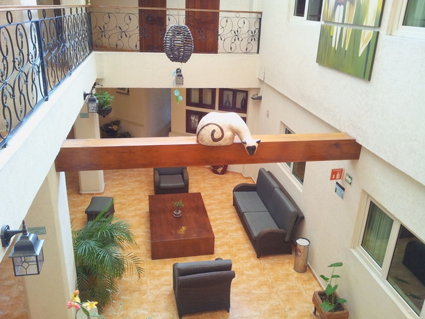 Imagen de los interiores del Hotel Alcazar, Guadalajara. Foto 15