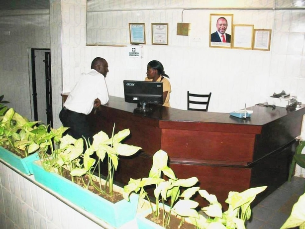 Imagen de los interiores del Hotel Alcazar Kisumu. Foto 12