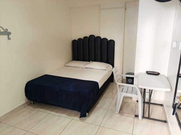 Imagen de la habitación del Hotel Alcazar Medellin. Foto 4