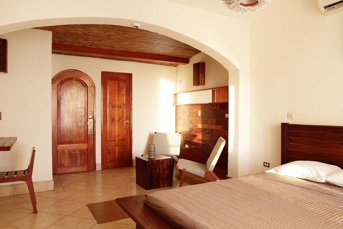 Imagen de la habitación del Hotel Alcazar, San Juan del Sur. Foto 7