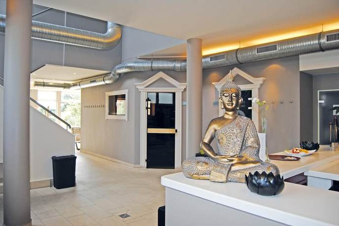 Imagen de los interiores del Hotel Alcedo. Foto 17