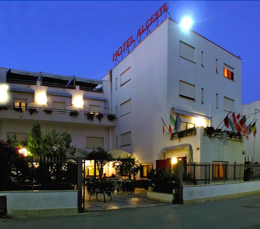 Imagen general del Hotel Alceste. Foto 1