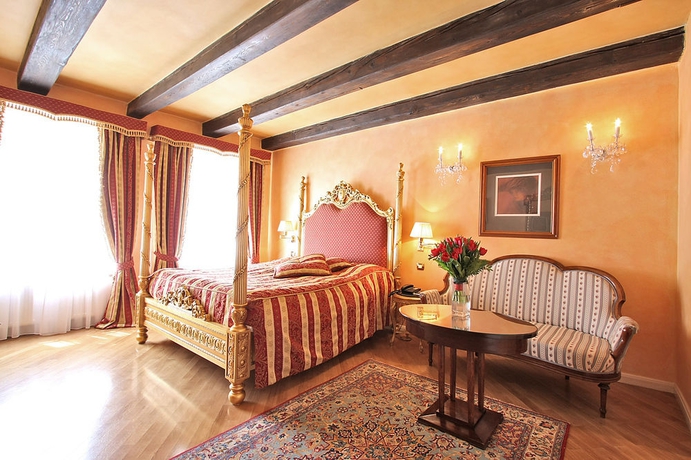 Imagen de la habitación del Hotel Alchymist Nosticova Palace. Foto 11