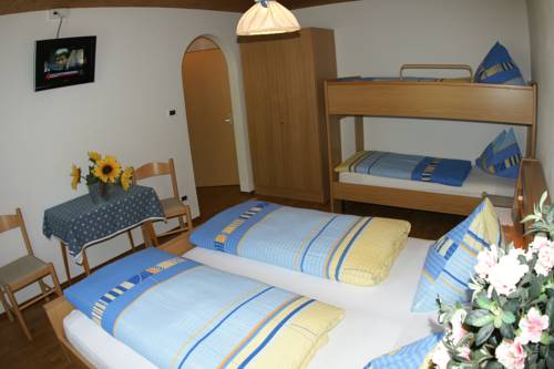 Imagen de la habitación del Hotel Alcialc. Foto 14