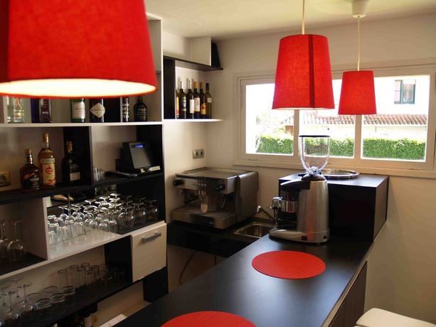 Imagen del bar/restaurante del Hotel Alcif. Foto 5