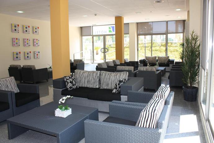 Imagen general del Hotel Alcocebre Suites. Foto 8