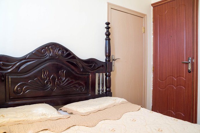 Imagen de la habitación del Hotel Alcom. Foto 6