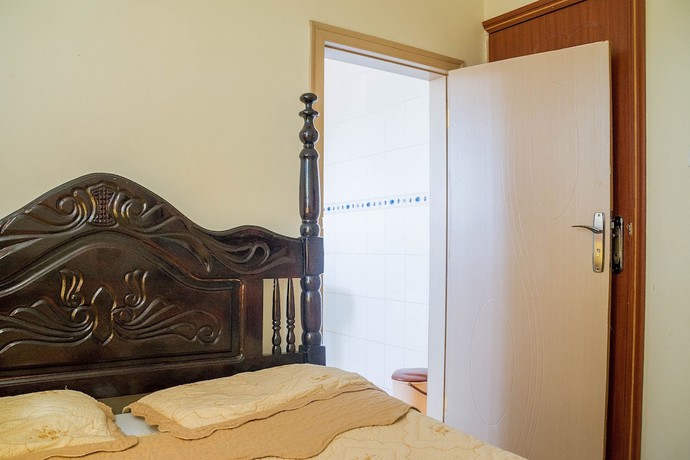 Imagen de la habitación del Hotel Alcom. Foto 12