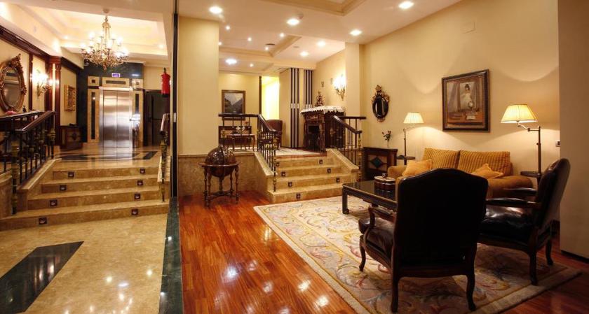 Imagen de los interiores del Hotel Alcomar. Foto 10