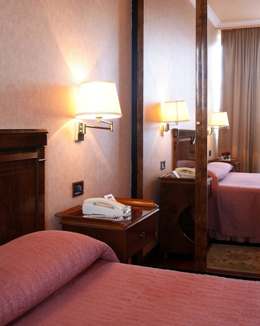 Imagen de la habitación del Hotel Alcomar. Foto 5