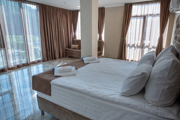 Imagen de la habitación del Hotel Alcont. Foto 11