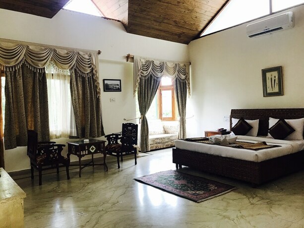 Imagen de la habitación del Hotel Alcor Spa Resort Kasauli. Foto 23