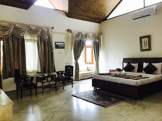 Imagen de la habitación del Hotel Alcor Spa Resort Kasauli. Foto 28
