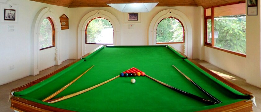 Imagen de los interiores del Hotel Alcor Spa Resort Kasauli. Foto 32