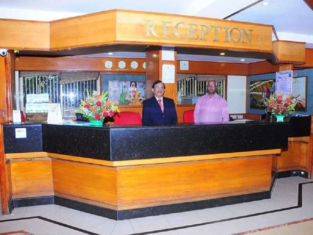 Imagen de los interiores del Hotel Alcott and Resorts. Foto 12
