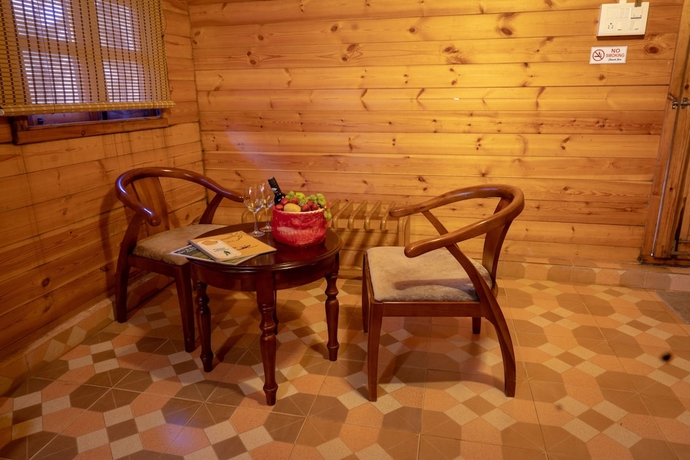 Imagen de la habitación del Hotel Alcove Resort. Foto 6