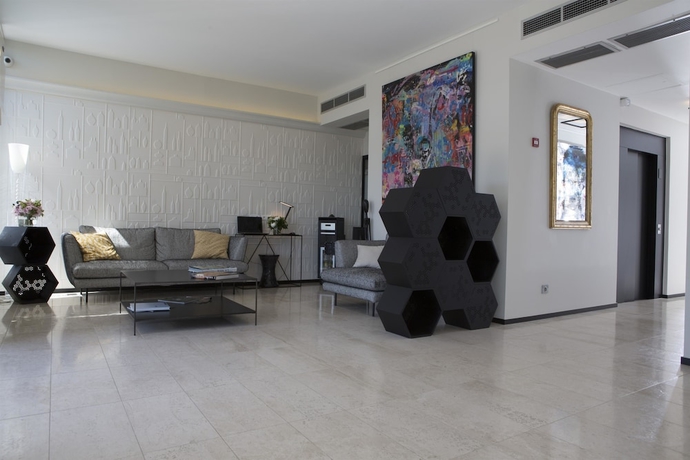 Imagen de los interiores del Hotel Alcyon, Porto Vecchio. Foto 18