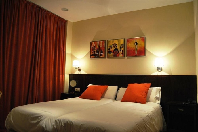 Imagen de la habitación del Hotel Alda Algalia. Foto 2