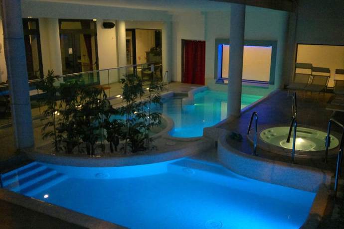 Imagen de la piscina del Hotel Alda Amelia. Foto 20