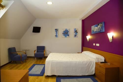 Imagen de la habitación del Hotel Alda Arteixo. Foto 2