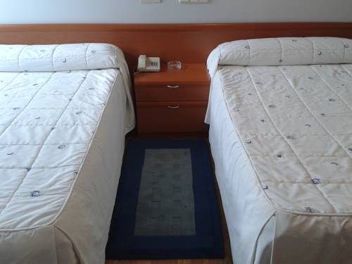 Imagen de la habitación del Hotel Alda Arteixo. Foto 13