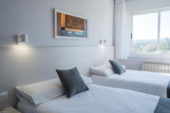 Imagen de la habitación del Hotel Alda Arteixo. Foto 12