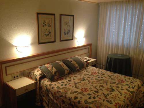 Imagen de la habitación del Hotel Alda Boiro. Foto 8