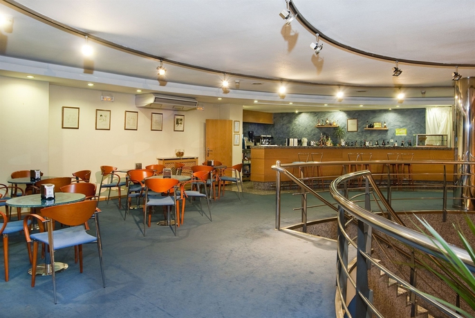 Imagen del bar/restaurante del Hotel Alda Castelao. Foto 3