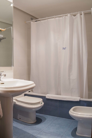 Imagen de la habitación del Hotel Alda Castelao. Foto 6