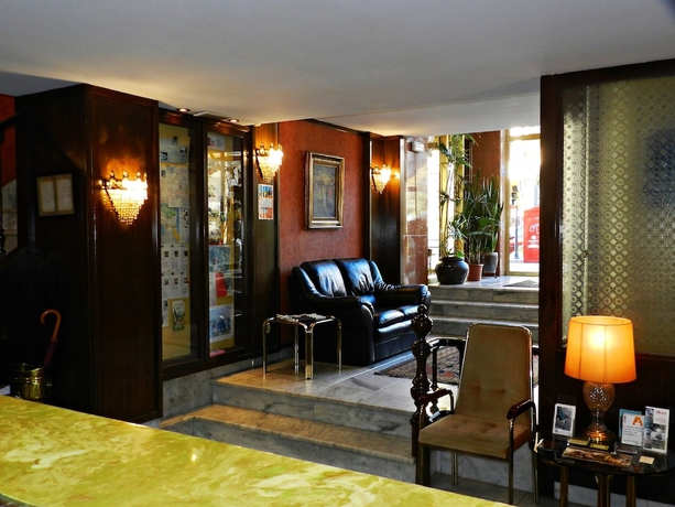 Imagen de los interiores del Hotel Alda Centro Gijón. Foto 14