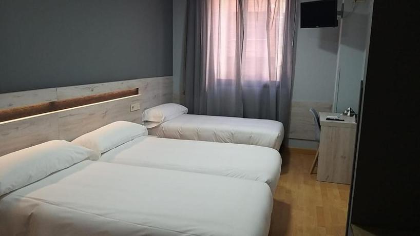 Imagen de la habitación del Hotel Alda Centro Oviedo. Foto 28