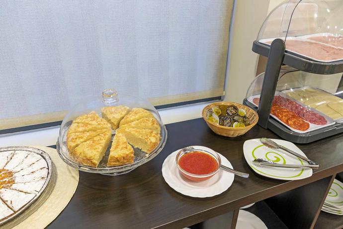 Imagen del bar/restaurante del Hotel Alda Ciudad De Soria. Foto 2