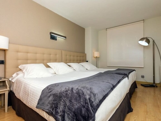 Imagen de la habitación del Hotel Alda Don Carlos. Foto 14