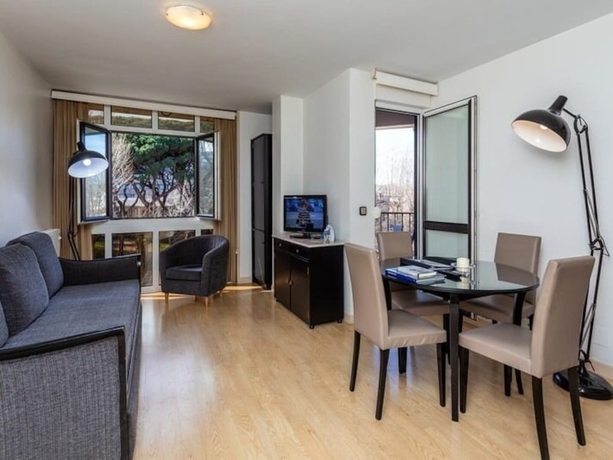 Imagen general del Hotel Alda Don Carlos. Foto 5