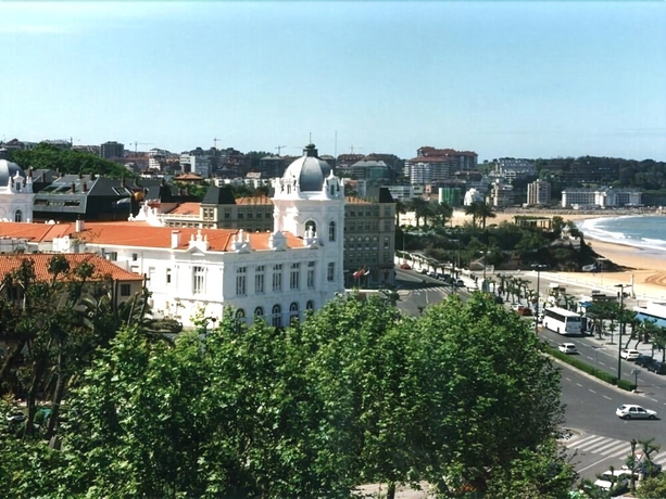 Imagen general del Hotel Alda Don Carlos. Foto 7