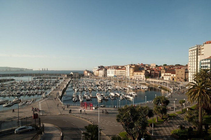 Imagen general del Hotel Alda El Pasaje. Foto 8