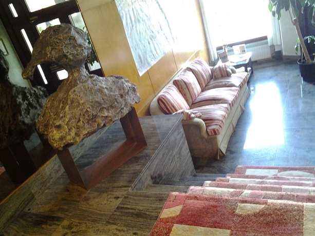 Imagen general del Hotel Alda El Pasaje. Foto 11