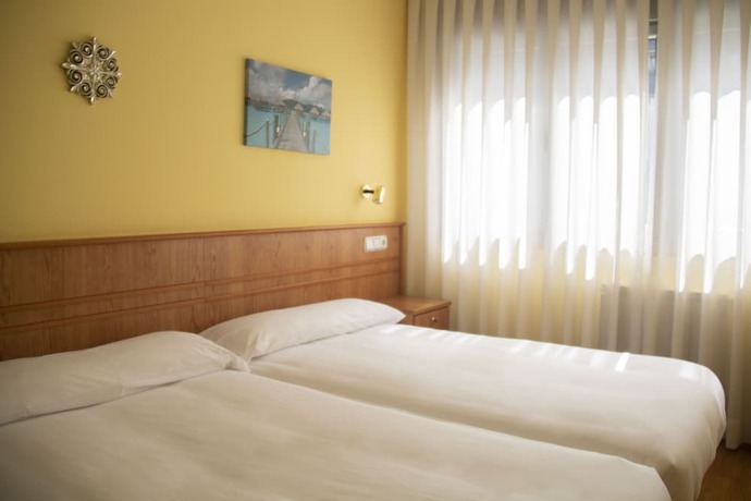 Imagen de la habitación del Hotel Alda Estación Oviedo. Foto 12