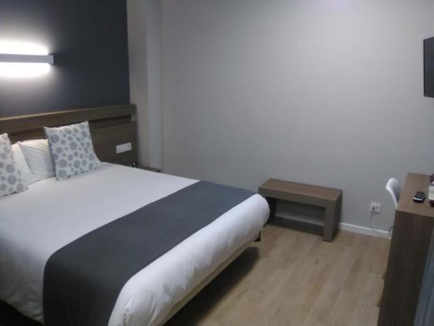 Imagen de la habitación del Hotel Alda Estación Pontevedra. Foto 12