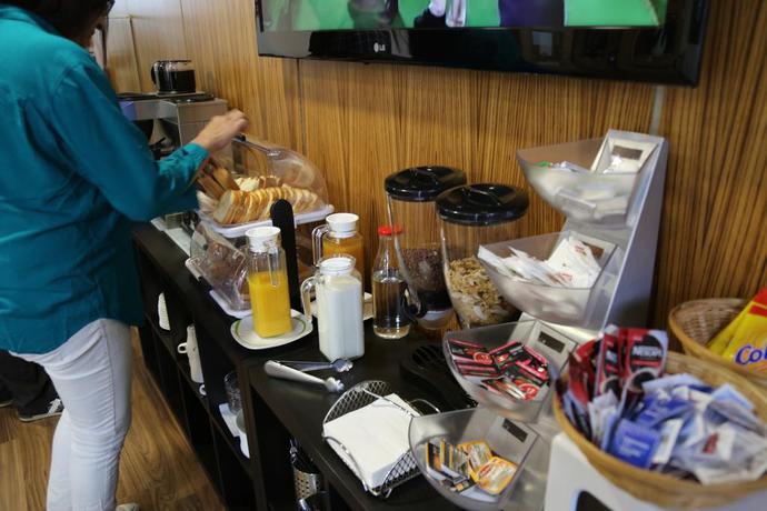 Imagen del bar/restaurante del Hotel Alda Estación Pontevedra. Foto 2