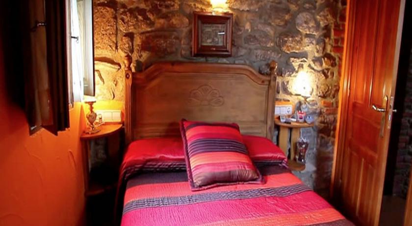 Imagen de la habitación del Hotel Alda. Foto 3